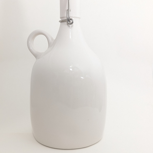 Rae Dunn LUCK OF THE IRISH Jug - Picture 2 of 3